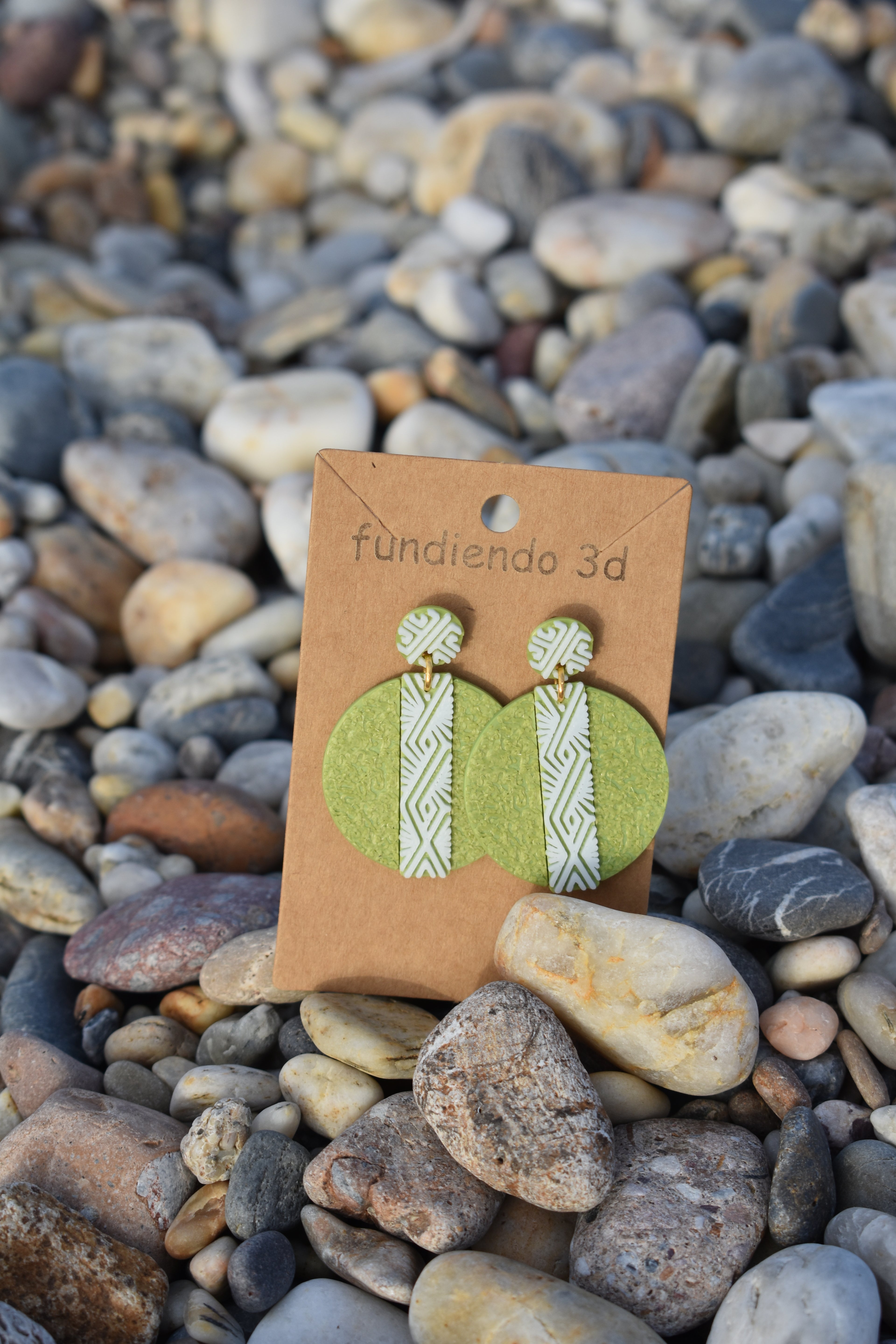Pendientes Trama